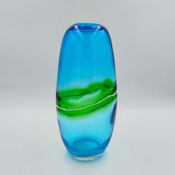 1970s Luxury Handcrafted Green and Blue Vase in Murano Glass. Made in Italy - Picture 4 of 10
